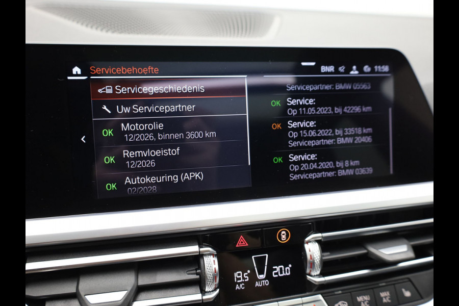 BMW 3 Serie Touring 320i High Executive Edition | 20'' | Pano | Head Up | Elk. A-klep | Camera | Prijs Rijklaar!!