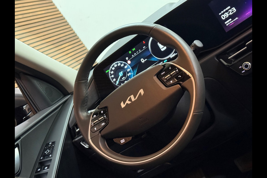 Kia Niro EV Edition 64.8 kWh | 204pk | ACC | Camera | Navi | Stoel/stuur verwarming | Apple CarPlay & Android Auto| 17 Inch | NAP