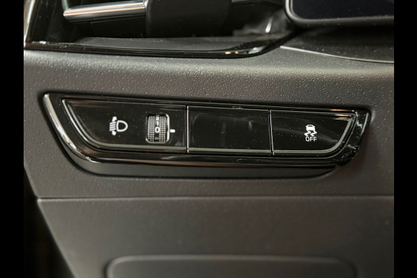 Kia Niro EV Edition 64.8 kWh | 204pk | ACC | Camera | Navi | Stoel/stuur verwarming | Apple CarPlay & Android Auto| 17 Inch | NAP