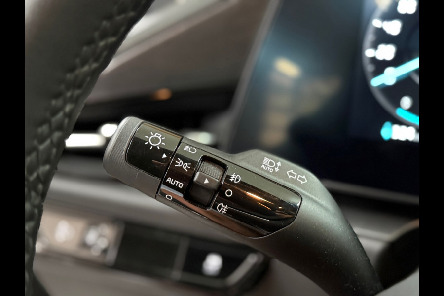 Kia Niro EV Edition 64.8 kWh | 204pk | ACC | Camera | Navi | Stoel/stuur verwarming | Apple CarPlay & Android Auto| 17 Inch | NAP