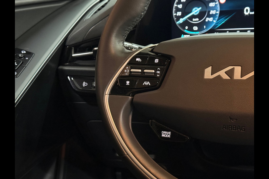Kia Niro EV Edition 64.8 kWh | 204pk | ACC | Camera | Navi | Stoel/stuur verwarming | Apple CarPlay & Android Auto| 17 Inch | NAP