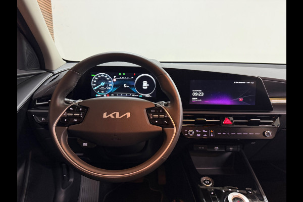 Kia Niro EV Edition 64.8 kWh | 204pk | ACC | Camera | Navi | Stoel/stuur verwarming | Apple CarPlay & Android Auto| 17 Inch | NAP