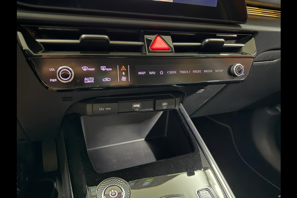 Kia Niro EV Edition 64.8 kWh | 204pk | ACC | Camera | Navi | Stoel/stuur verwarming | Apple CarPlay & Android Auto| 17 Inch | NAP