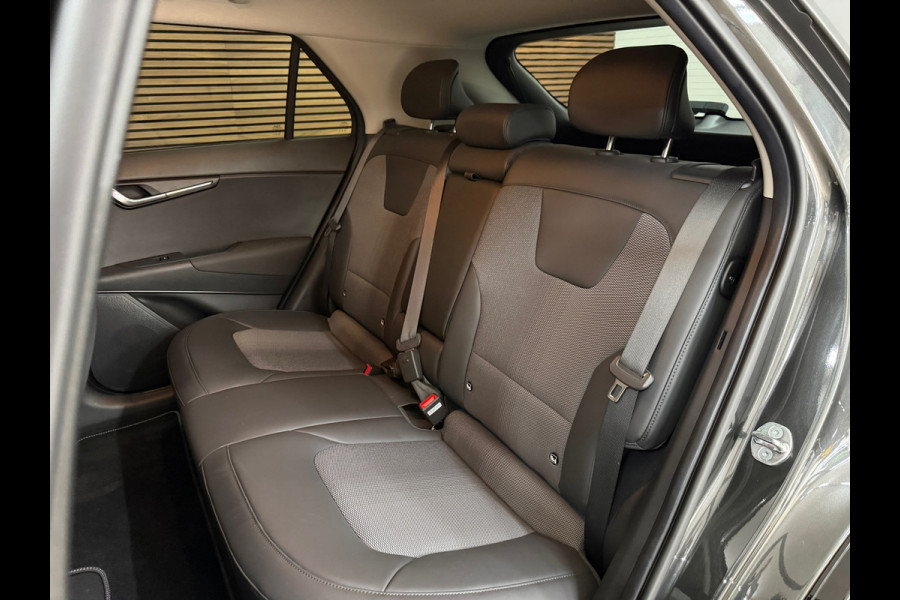 Kia Niro EV Edition 64.8 kWh | 204pk | ACC | Camera | Navi | Stoel/stuur verwarming | Apple CarPlay & Android Auto| 17 Inch | NAP
