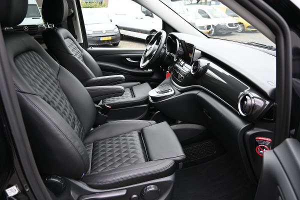 Mercedes-Benz V-Klasse 250d L2 DC 360 Camera, Distronic, LED, Leder, 2500 KG trekhaak