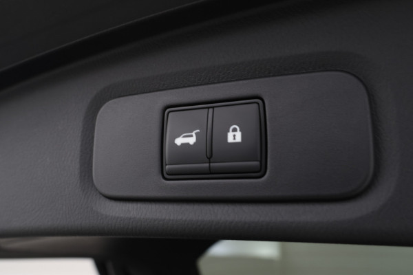 Nissan QASHQAI 1.3 MHEV Xtronic Tekna Automaat, 360 camera, apple carplay,