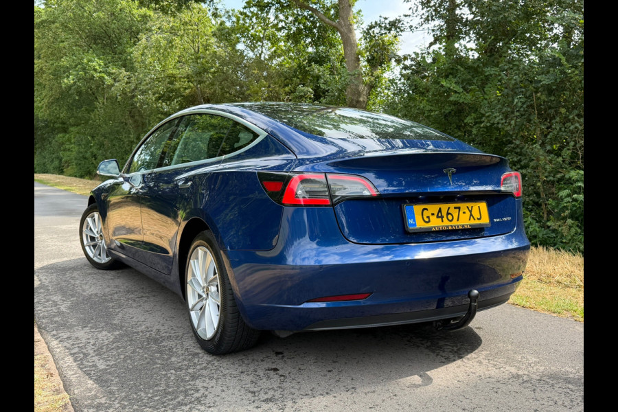 Tesla Model 3 Long Range AWD 75 kWh | Trekhaak + BTW + Autopilot Nu € 23.975,-!!!