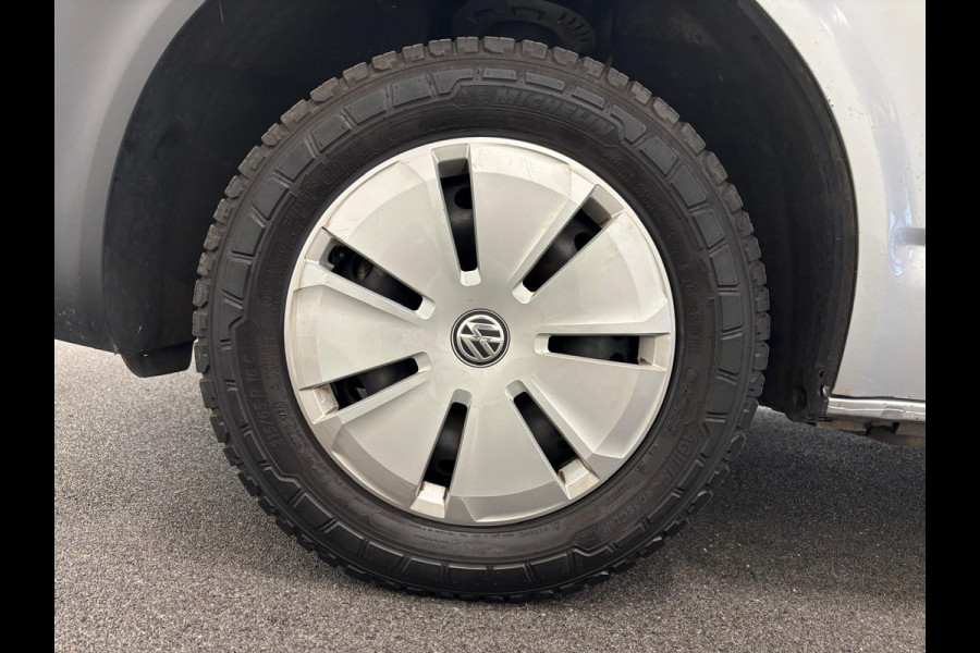 Volkswagen Transporter 2.0 TDI L2H1 30 Dubbele Cabine Airco Cruise Control Parkeersensoren