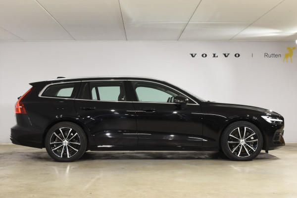 Volvo V60 T6 350PK Automaat Plug-in Hybrid Essential Bright / Navigatie / Adaptive cruise control / Leren bekleding / Achteruitrijcamera / Stuur & Stoelverwarming / Stoelverwarming achter / Trekhaak