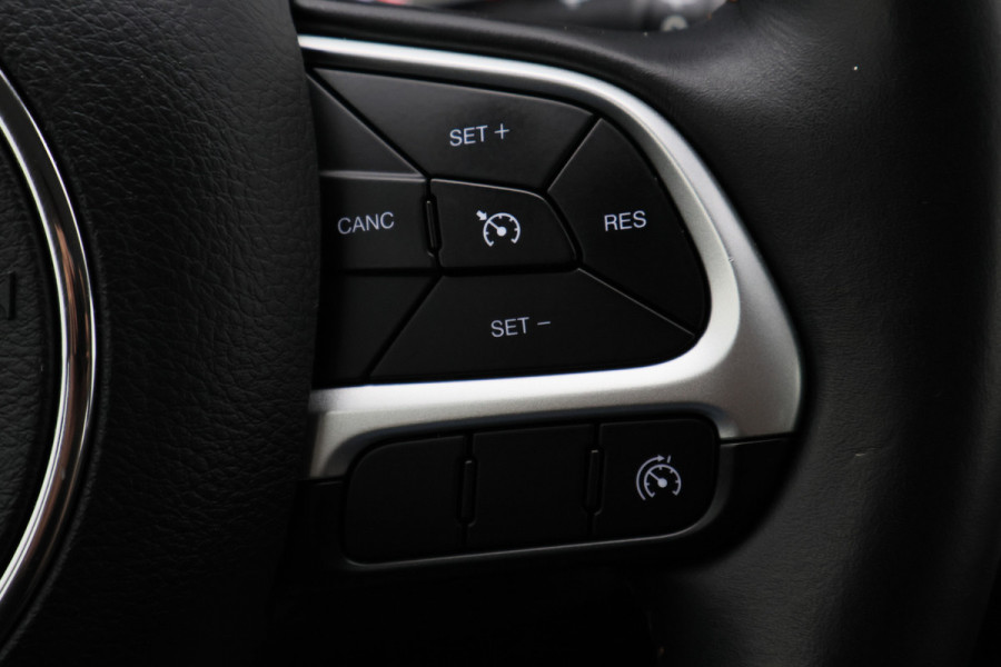 Jeep Compass 1.4 MultiAir Longitude Leder/Stof, Apple Carplay, Camera, Cruise, Climate, DAB, PDC, 17''