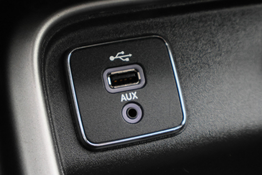 Jeep Compass 1.4 MultiAir Longitude Leder/Stof, Apple Carplay, Camera, Cruise, Climate, DAB, PDC, 17''