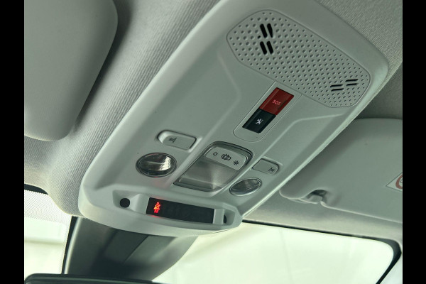 Peugeot e-208 EV Active 50 kWh SOH 100% Airco Navigatie Apple Carplay/Android Auto Cruise control Led
