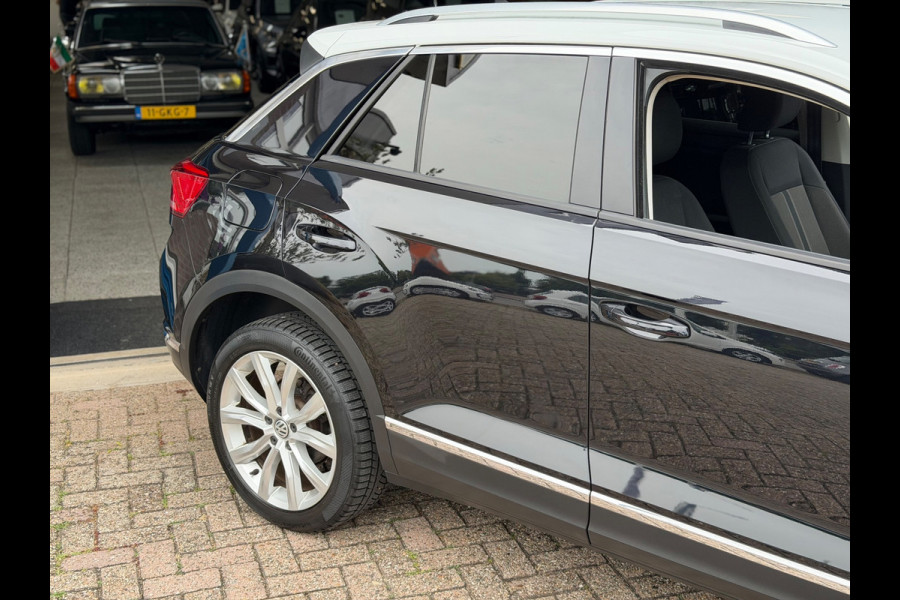 Volkswagen T-Roc 1.0 TSI Style 2018 Digitaal NAVI CLIMA NAP!