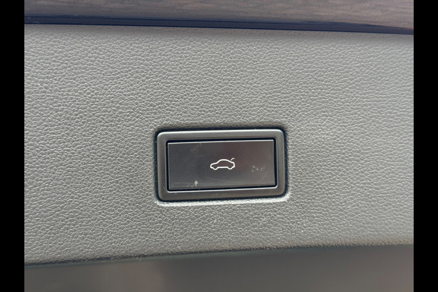 Volkswagen T-Roc 1.0 TSI Style 2018 Digitaal NAVI CLIMA NAP!