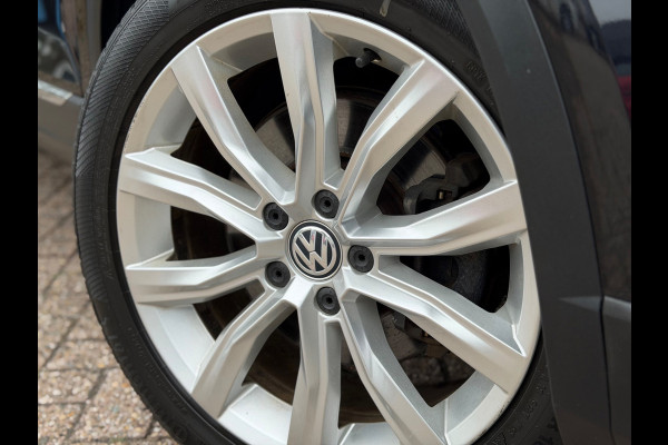 Volkswagen T-Roc 1.0 TSI Style 2018 Digitaal NAVI CLIMA NAP!