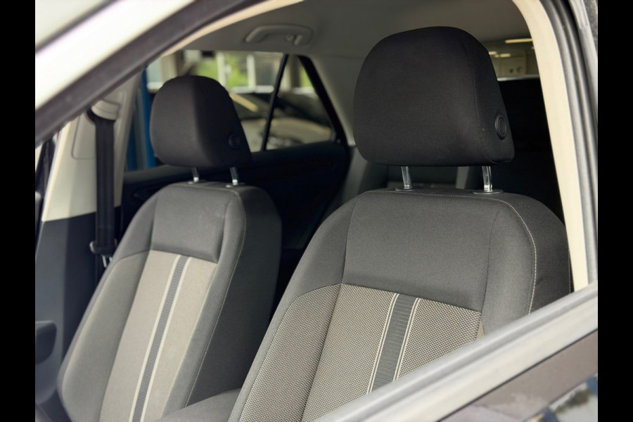 Volkswagen T-Roc 1.0 TSI Style 2018 Digitaal NAVI CLIMA NAP!