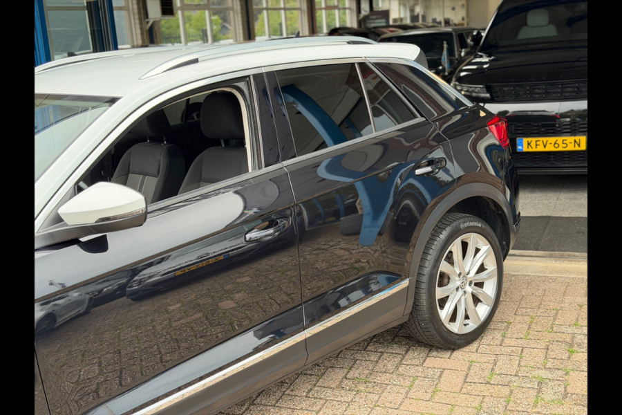 Volkswagen T-Roc 1.0 TSI Style 2018 Digitaal NAVI CLIMA NAP!