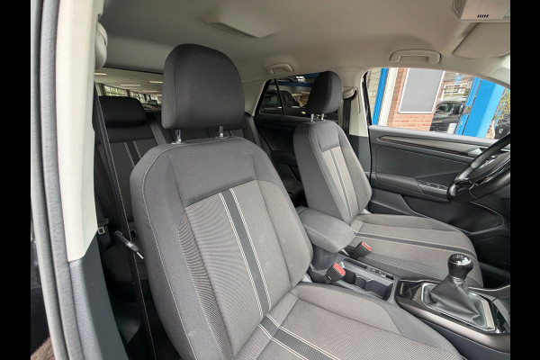 Volkswagen T-Roc 1.0 TSI Style 2018 Digitaal NAVI CLIMA NAP!