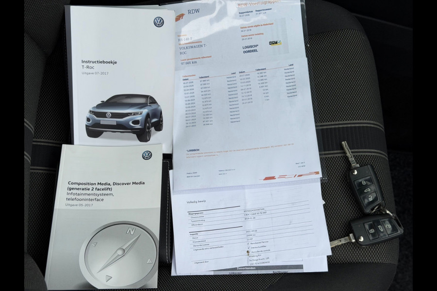Volkswagen T-Roc 1.0 TSI Style 2018 Digitaal NAVI CLIMA NAP!