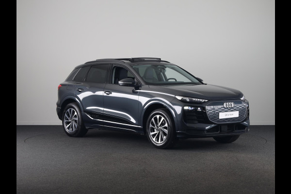 Audi Q6 e-tron Advanced edition 83Kwh 252 pk | Tech pro | Glazen panoramadak | Warmtewerend glas donker tint | Sportstoel zwart leder-kunstl |