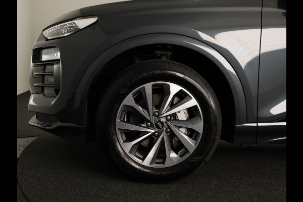Audi Q6 e-tron Advanced edition 83Kwh 252 pk | Tech pro | Glazen panoramadak | Warmtewerend glas donker tint | Sportstoel zwart leder-kunstl |
