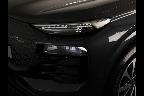Audi Q6 e-tron Advanced edition 83Kwh 252 pk | Tech pro | Glazen panoramadak | Warmtewerend glas donker tint | Sportstoel zwart leder-kunstl |