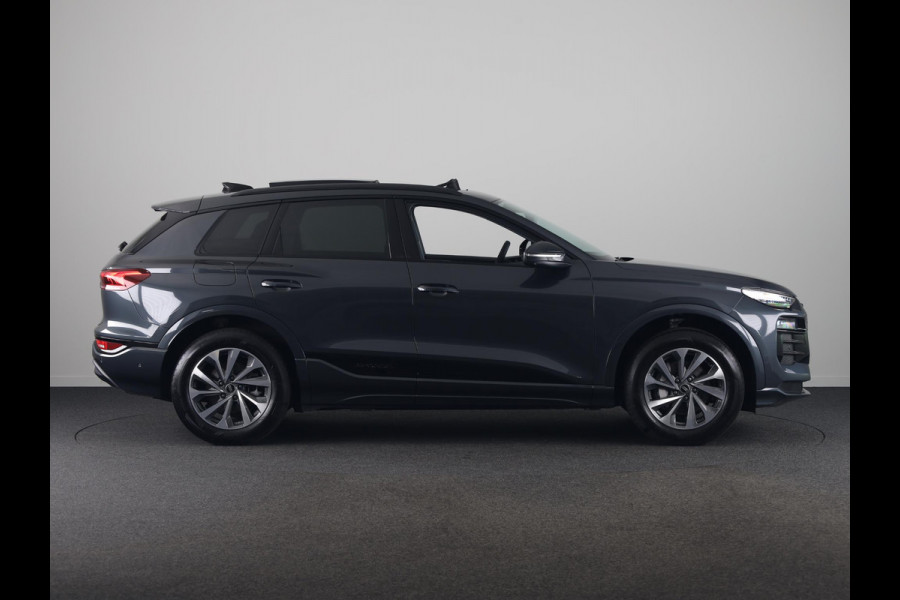 Audi Q6 e-tron Advanced edition 83Kwh 252 pk | Tech pro | Glazen panoramadak | Warmtewerend glas donker tint | Sportstoel zwart leder-kunstl |