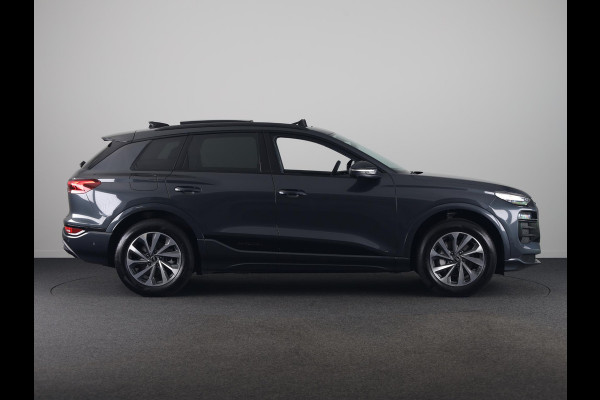 Audi Q6 e-tron Advanced edition 83Kwh 252 pk | Tech pro | Glazen panoramadak | Warmtewerend glas donker tint | Sportstoel zwart leder-kunstl |