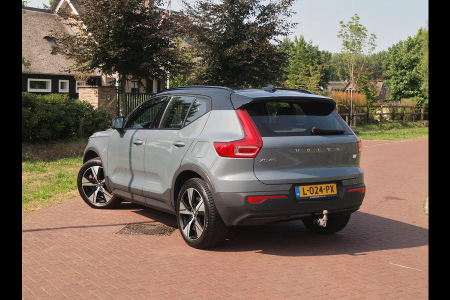 Volvo XC40 Recharge P8 AWD R-Design | SOH 91% | Trekhaak | Warmtepomp | Parkeersensoren | Apple Carplay | ACC |  NL-Auto |