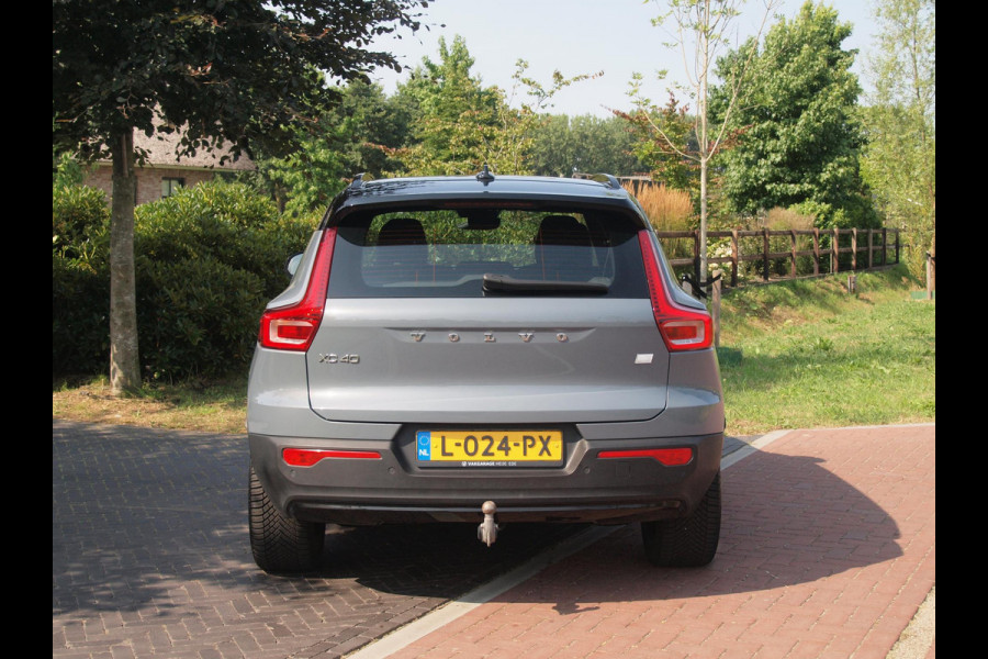 Volvo XC40 Recharge P8 AWD R-Design | SOH 91% | Trekhaak | Warmtepomp | Parkeersensoren | Apple Carplay | ACC |  NL-Auto |
