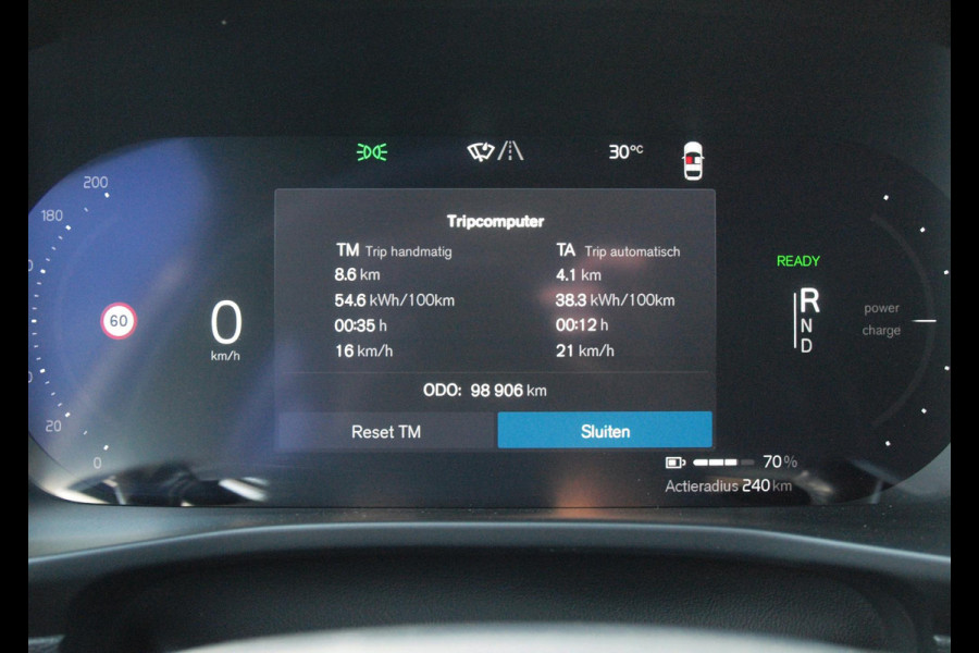 Volvo XC40 Recharge P8 AWD R-Design | SOH 91% | Trekhaak | Warmtepomp | Parkeersensoren | Apple Carplay | ACC |  NL-Auto |