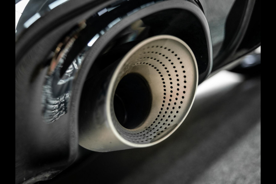 Volkswagen Golf 2.0 TSI GTI