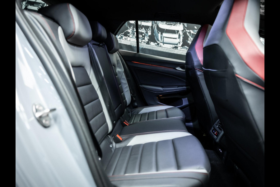 Volkswagen Golf 2.0 TSI GTI