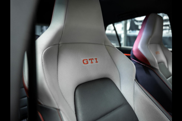 Volkswagen Golf 2.0 TSI GTI