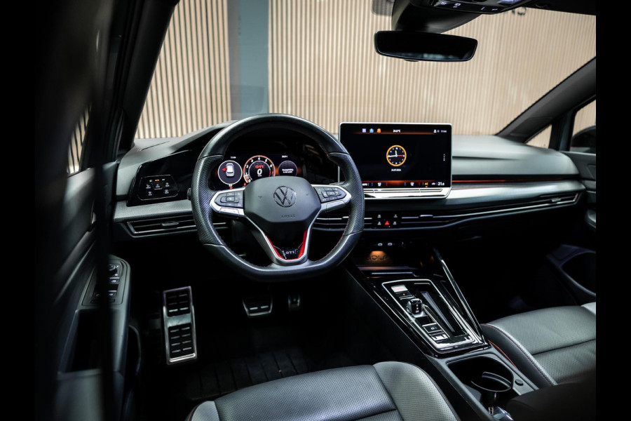 Volkswagen Golf 2.0 TSI GTI