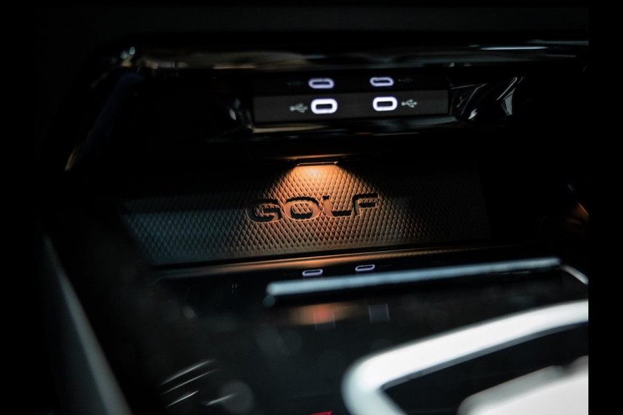 Volkswagen Golf 2.0 TSI GTI