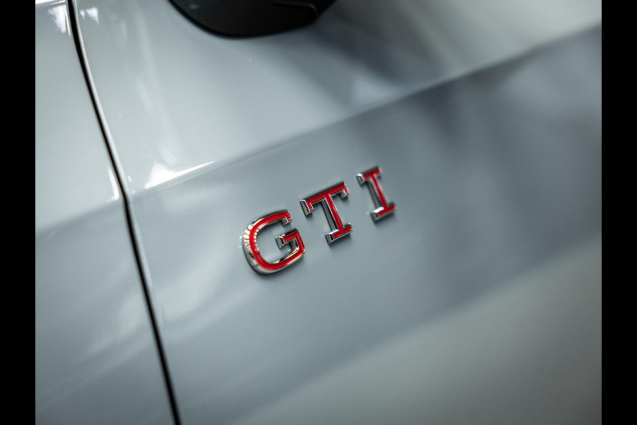 Volkswagen Golf 2.0 TSI GTI