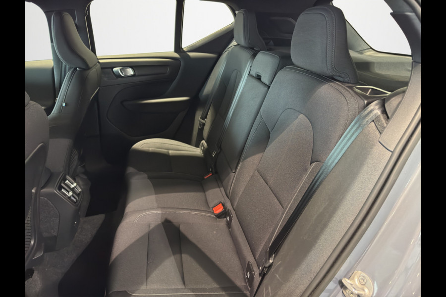 Volvo XC40 Recharge Aut. 69 kWh Parkeercamera 231pk