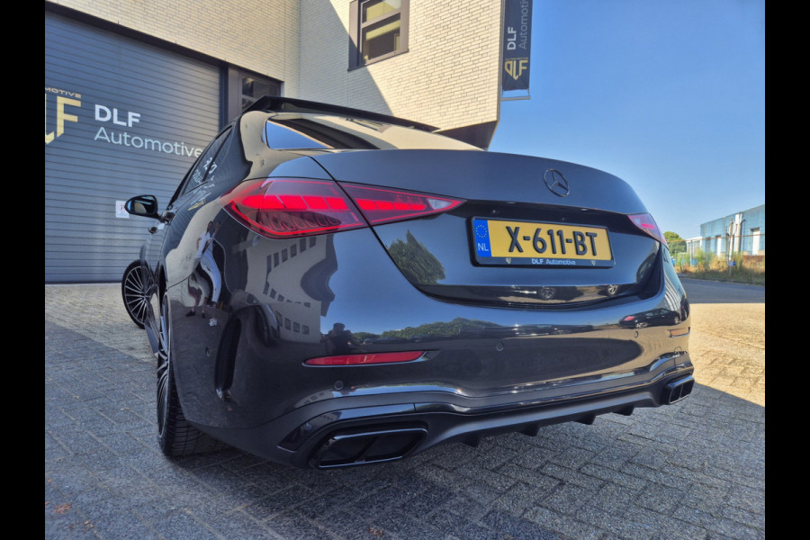 Mercedes-Benz C-Klasse 180 AMG Line | Burmester | Wit leder | Pano