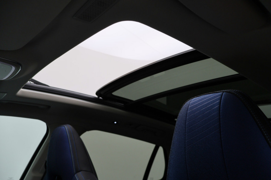 Lynk & Co 01 1.5 360° Camera, Panoramadak, ACC, Apple Carplay, Infinity Sound, DAB, 20''