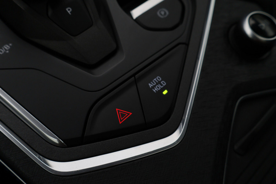 Lynk & Co 01 1.5 360° Camera, Panoramadak, ACC, Apple Carplay, Infinity Sound, DAB, 20''