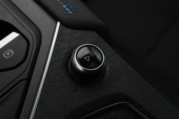 Lynk & Co 01 1.5 360° Camera, Panoramadak, ACC, Apple Carplay, Infinity Sound, DAB, 20''
