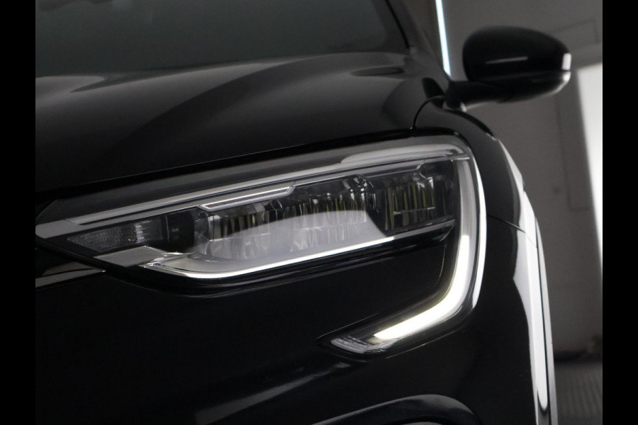 Renault Arkana 1.3 Mild Hybrid 160 R.S. Line Automaat | Trekhaak | Parkeersensoren | Apple Carplay & AndroidAUTO | Bose Premium Audio |