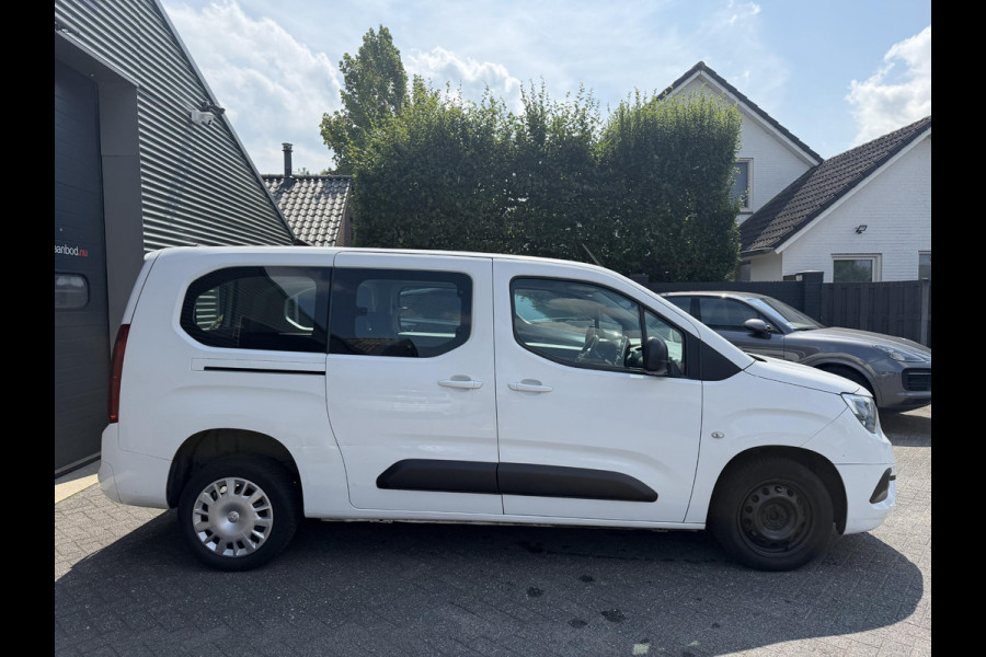 Opel Combo Life 1.5 CDTI L2H1 Edition Rolstoel Vervoer | DAB | Parkeersensoren |