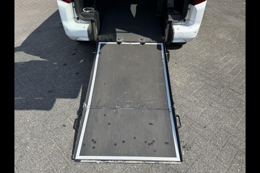 Opel Combo Life 1.5 CDTI L2H1 Edition Rolstoel Vervoer | DAB | Parkeersensoren |