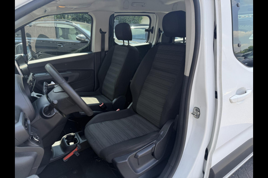 Opel Combo Life 1.5 CDTI L2H1 Edition Rolstoel Vervoer | DAB | Parkeersensoren |