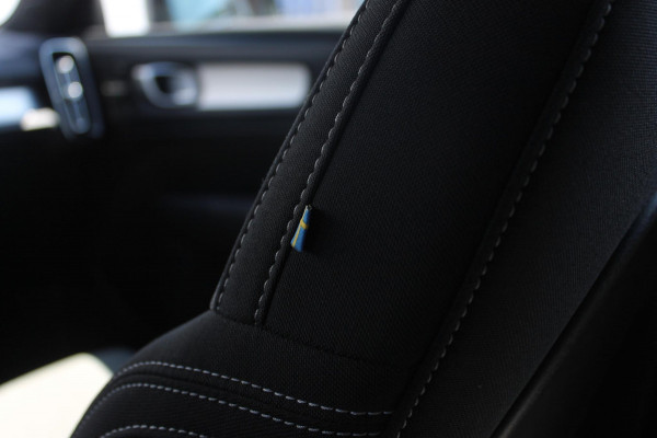 Volvo XC40 B4 211PK Automaat Plus Dark Semi elektrisch wegklapbare trekhaak / Verwarmbare voorruit / Google infotainment / Elektrisch bedienbare bestuurdersstoel met geheugen