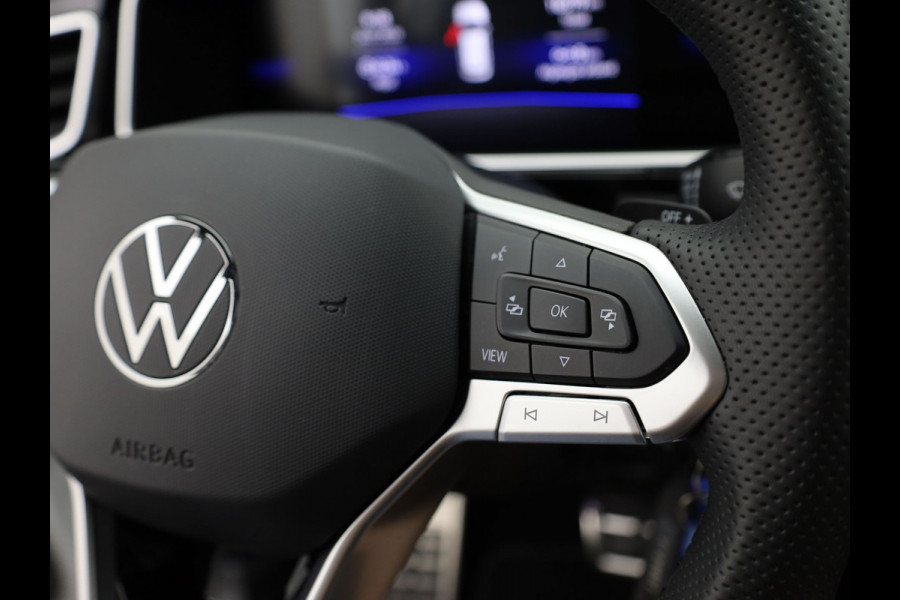 Volkswagen T-Roc 1.5 TSI R-Line | IQ light | Trekhaak afnb. | Camera | Stoel verw. | Prijs Rijklaar!!