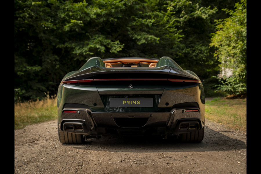 Ferrari 12Cilindri Spider 6.5 V12 | Verde British | Full spec! | Airbrushed shields | Lift