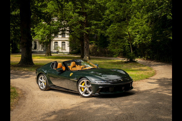 Ferrari 12Cilindri Spider 6.5 V12 | Verde British | Full spec! | Airbrushed shields | Lift
